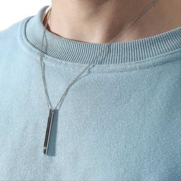 COPY - Pendant Urn necklace w/ Cubic Zirconia Diamond Store ashes, snuff, powde… - Picture 7 of 9